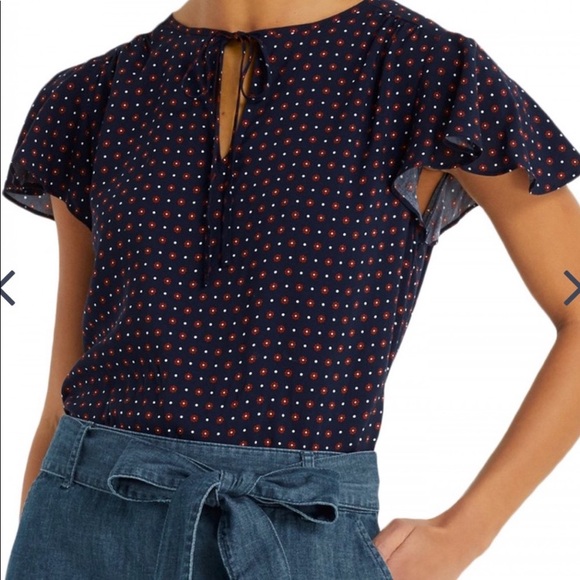 Draper James Tops - Draper James Flutter Sleeve Top